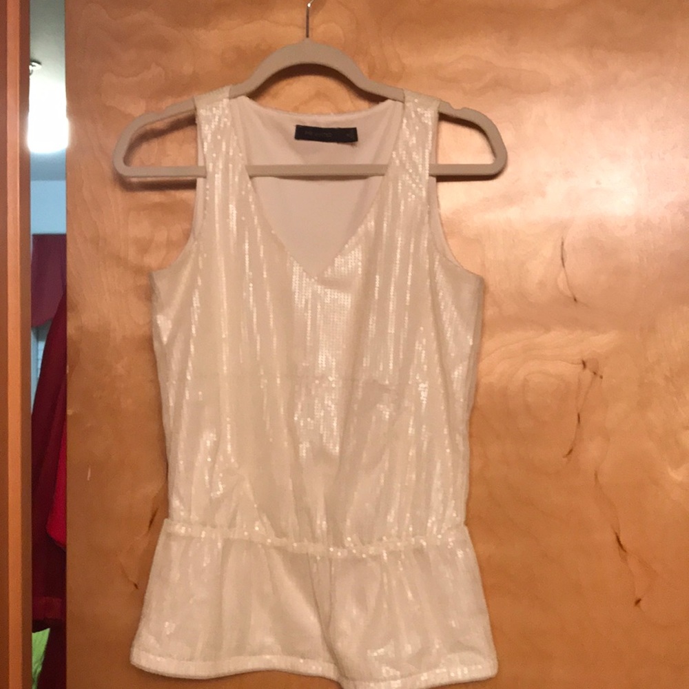 Limited Sleeveless sequin Top